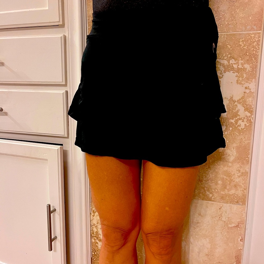 Tennis/pickleball skirt. Black. Like new. Head. Small.